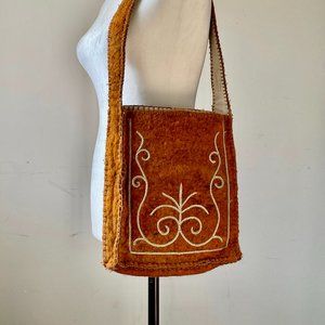 Hand Crafted 100% Wool Purse Tote Bag made in Krgysztan